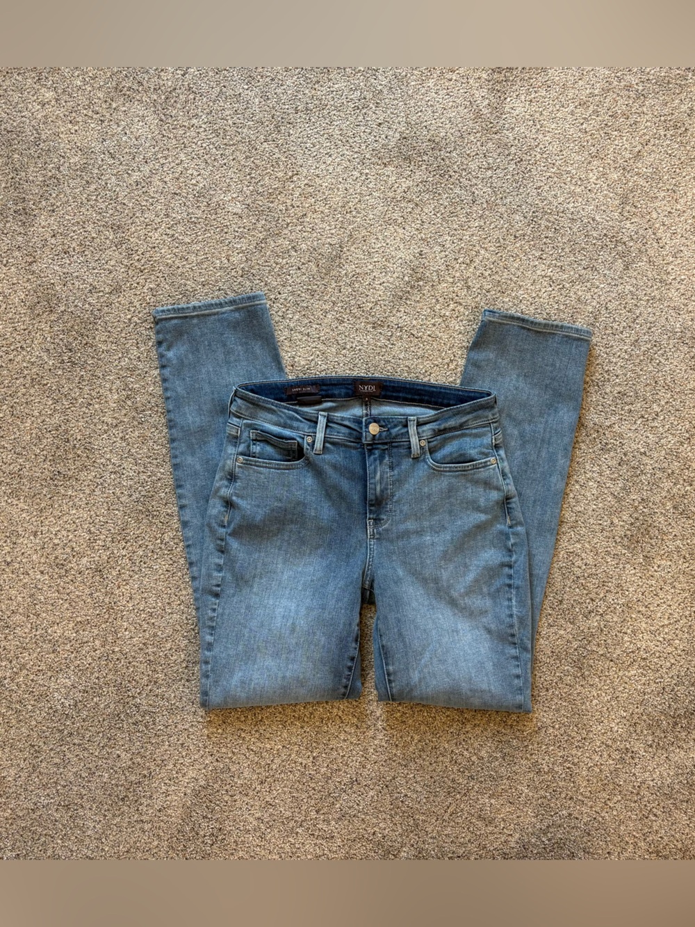 NYDJ Sheri Slim Jeans Womens Sz 6 Stretch Denim NWOT Light Wash